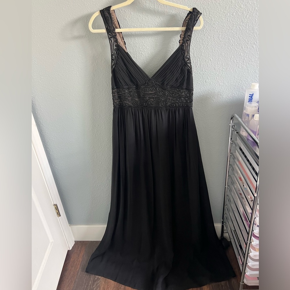 Black formal maxi BCBGMaxazria size 10